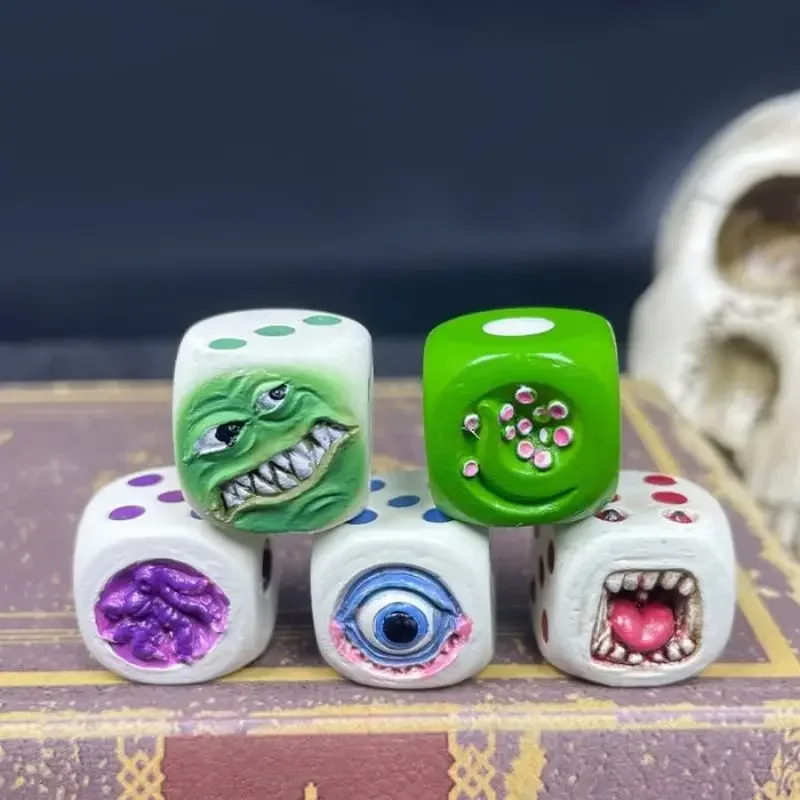 Resin Monster Face Dice Set Ha - огляд і ціна Board Game Monster